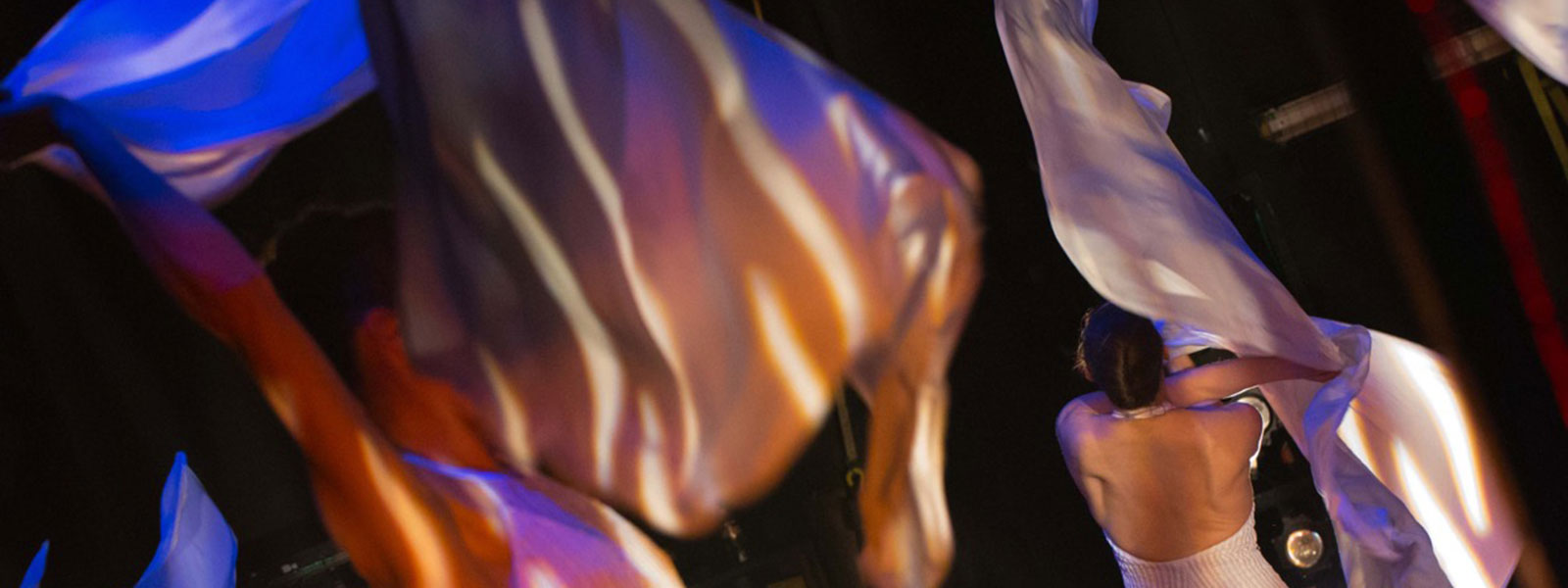 Momix2